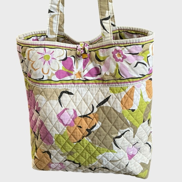 Vera Bradley Portobello Road Quilted Tote Retired Floral Pattern - Picture 3 of 13